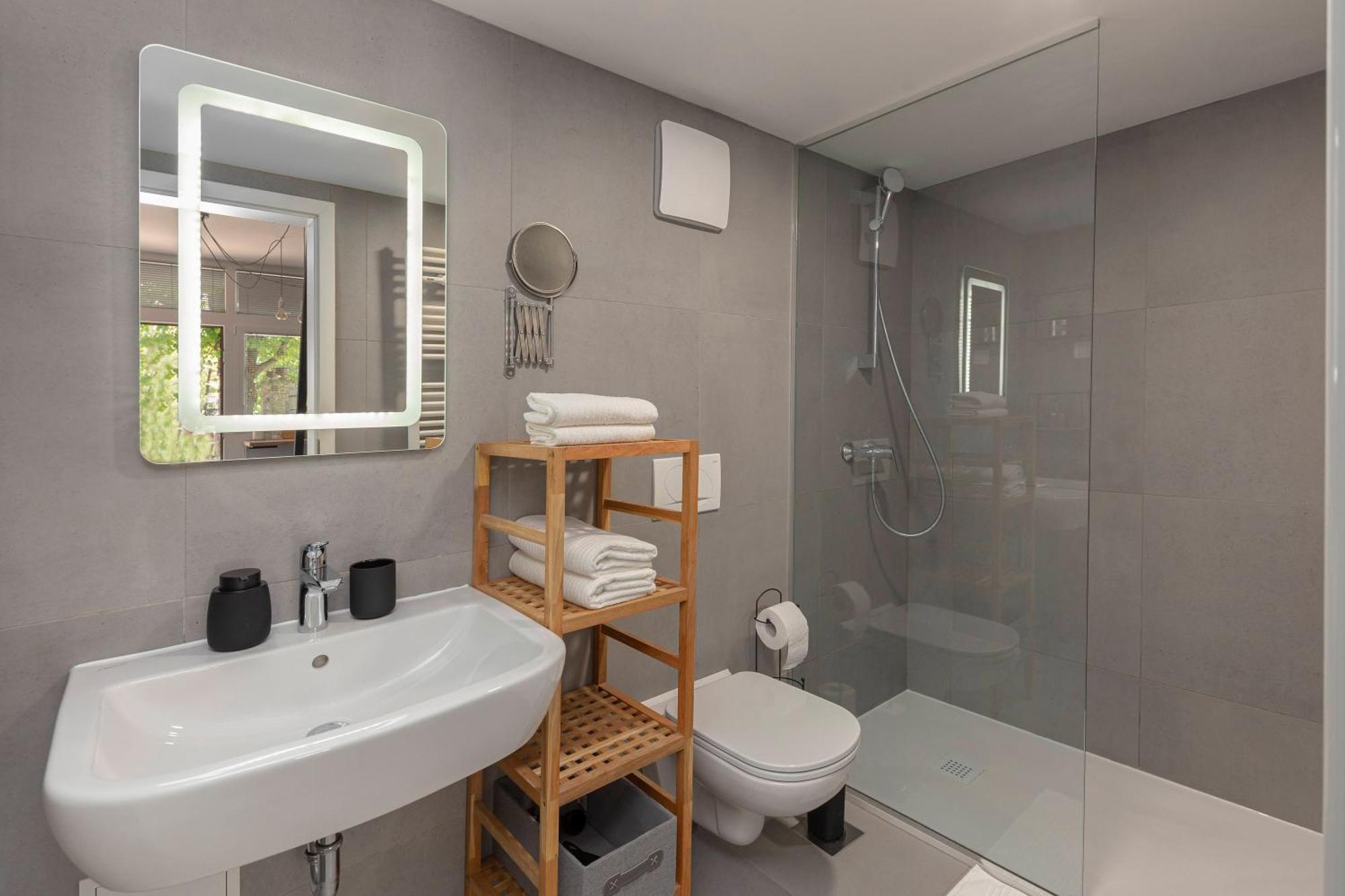 Aroma Apartments リュブリャナ エクステリア 写真
