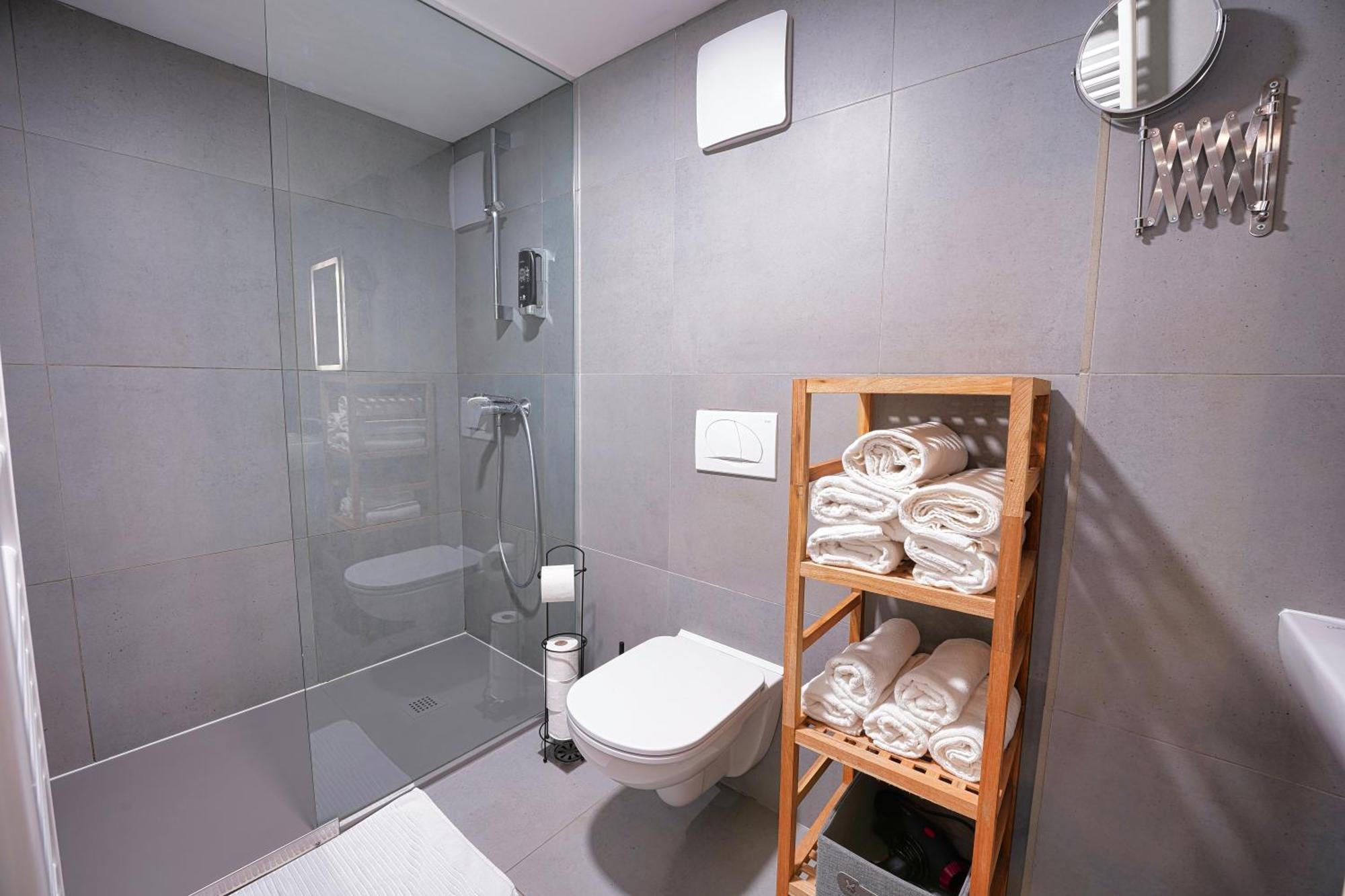 Aroma Apartments リュブリャナ エクステリア 写真